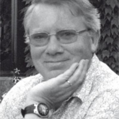 SIMON MITTON